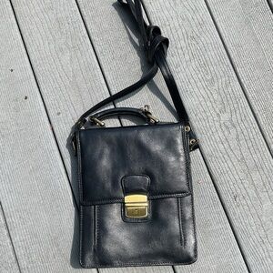 Vintage EAST WEST Black Leather Messenger Style Crossbody Bag London